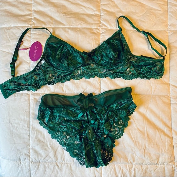 Emerald Green Lace Bralette and Underwear Set size Small NWT - Picture 13 of 13